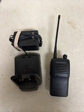 Vertex VX-132-G4-2 UHF Radio w/ charger 11