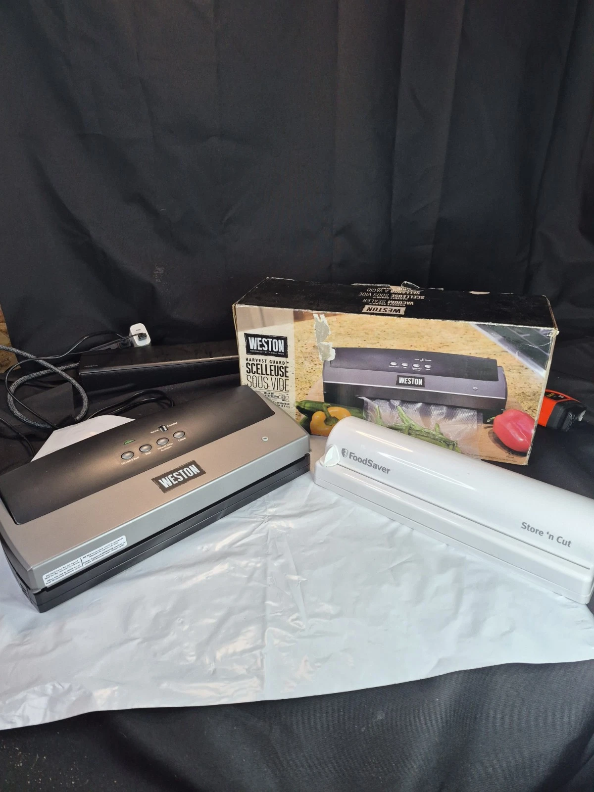 WESTON VACUUM Food SEALER Machine MODEL 65-1001 Never Used & Bag Storage Cutter
Opens in a new windo