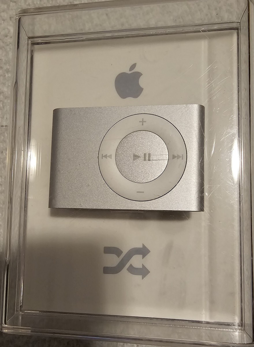 Apple MB225LL/A 1GB 2nd Generation iPod Shuffle - Silver
