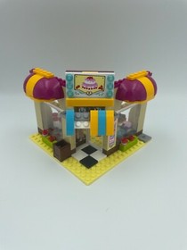 LEGO Friends 41006 Downtown Bakery 2 Minifigures with Instructions incomplete