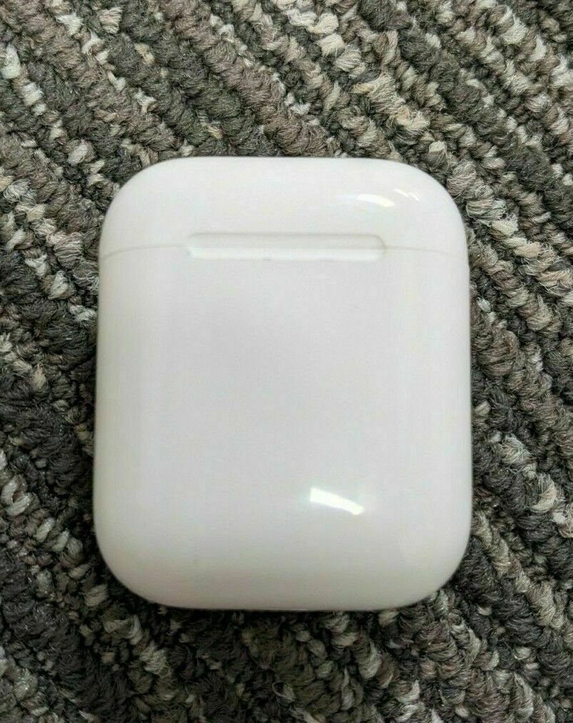 Apple AirPods 2nd Generation Charging Case, Original AirPods