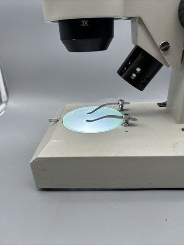 WESCO VU 3000 Indu Microscope - Picture 3 of 10