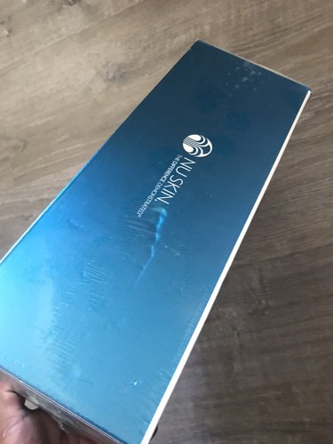 NU SKIN NUSKIN ageLOC GALVANIC BODY SPA PACK Gel Modelador Dermático FX Lufra NIEBLA - Imagen 6 de 8