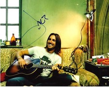 COUNTRY SINGER JAKE OWEN HAND SIGNED 8x10 INCH PHOTO A W/COA
