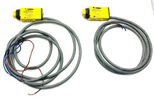 Lot of 2 Banner SM2A312LVAG Mini-Beam Photoelectric Sensor