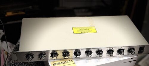 Dukane 2A69 Vintage Mic Preamp Verstärker Summing Mixer 8-Kanal EQ Rack