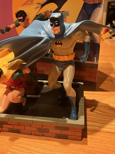 DC DIRECT BATMAN ROBIN SET STATUE 2006 SILVER AGE EDIZIONE LIMITATA ANNI 60 354/850 - Foto 3 di 15