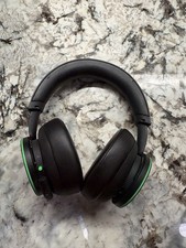 Microsoft Xbox Wireless Gaming Headset for Series X S One and Windows TLL-00020