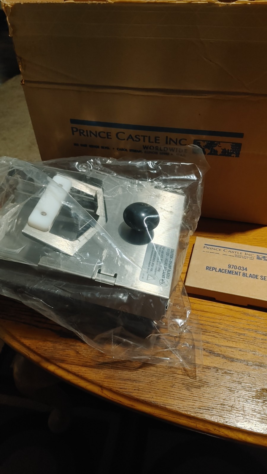 Prince Castle 970 MCD Bagel Slicer NEW W/ Spare Blades