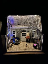 Dollhouse Miniature Halloween House 1:12