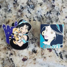 Disney Jasmine/Aladdin 2 Pin Lot. Princess Words Brave & Hugs Mystery Pins/Rajah