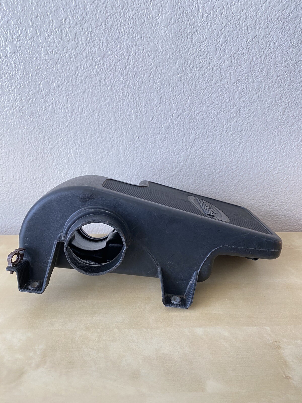 02-04 Chevrolet Trailblazer 4.2L Air Cleaner Outlet Resonator  