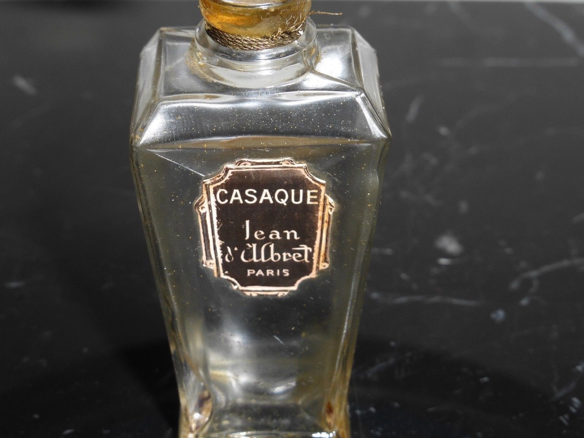 VINTAGE CASAQUE BY JEAN D'ALBRET PERFUME BOTTLE 3 7/8