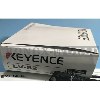 1PCS NEW KEYENCE Digital laser sensor LV-52