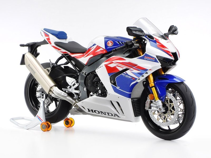 CBR1000RR-R FIREBLADE sp リアカウル Honda CBR1000RR-R Fireblade SP - technical data, prices, reviews