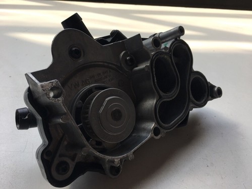 VW Golf VII 7 5G Wasserpumpe 04E121042A
