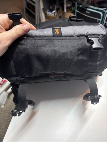 Lowepro Versapack 200 AW camera Backpack-bag Black - Picture 8 of 12