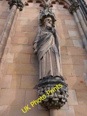Foto 6x4 Lichfield Cathedral: Statue des heiligen Matthäus siehe auch ://de.w c2015