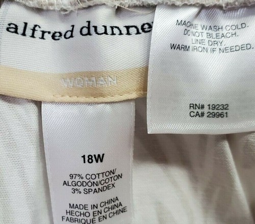 Alfred Dunner Womens Capri Pants Size 18W Tan White Animal Print - Picture 2 of 24