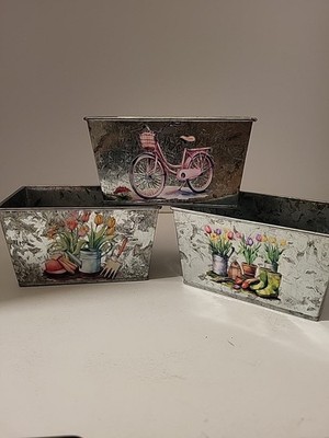Metal Spring Themed Planters Set Of 3