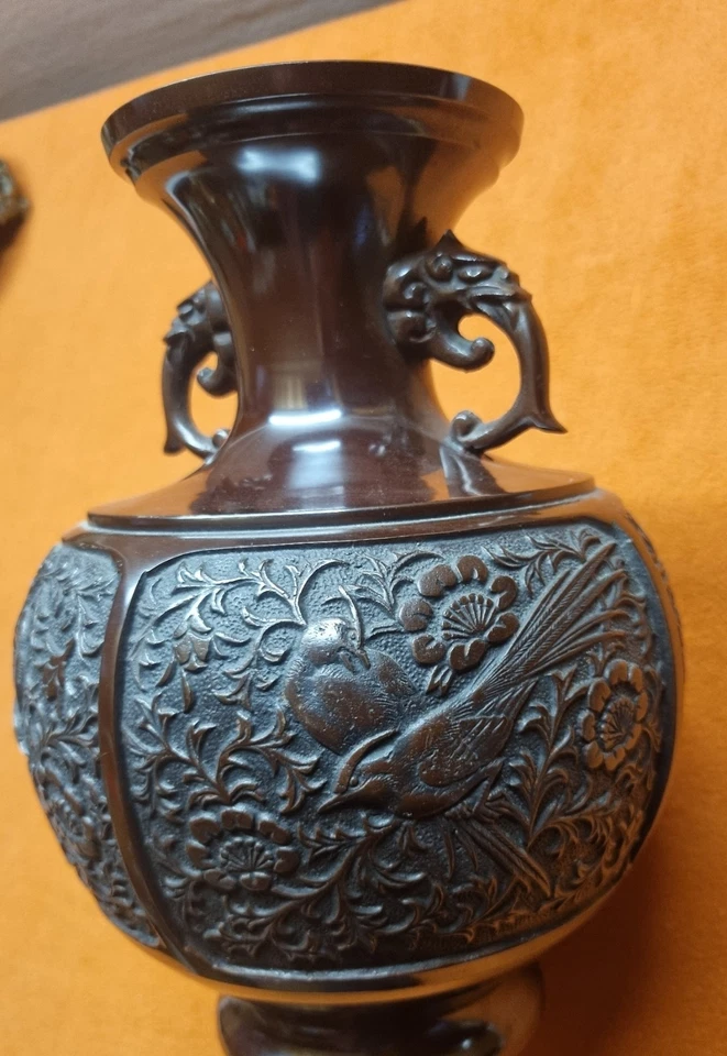 Bronze Vase feines Motiv AS35 - Bild 2 von 4