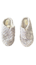 Dearfoams Women  s Gray Plush Slip On Slippers Memory Foam Size M 7-8