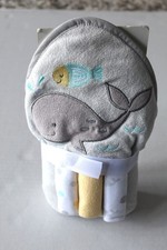 Falls Creek Unisex Baby 4 Piece Bath Set Elephant Hooded Towel 3 Wash Cloths