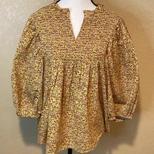 Universal Thread Smocked, Puff 3/4 Sleeve Floral Peasant Blouse, Size Medium