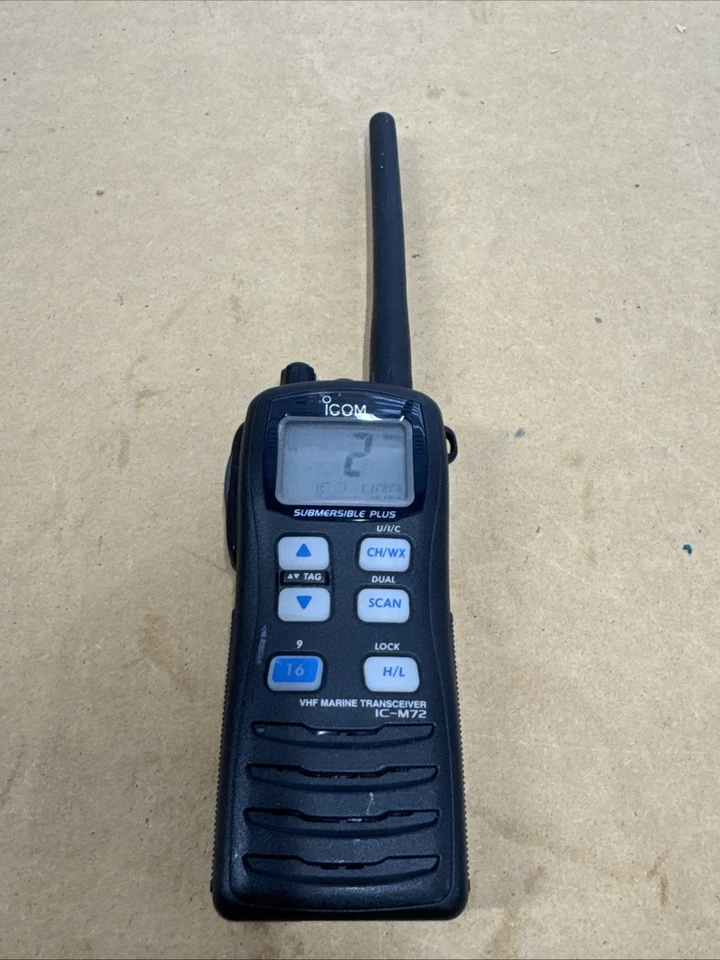 ICOM VHF Marine Transceiver IC-M72, BC-166 Charger & AC Adapter - Tested & Works - Image 2 of 4