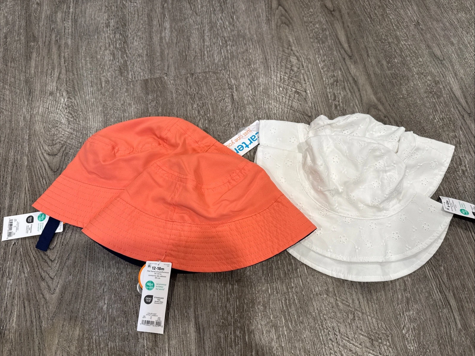 Baby Hat - WHITE - CARTERS for Baby Size 6-12 & Size 12-18 Month Coral Blue X4
Opens in a new window