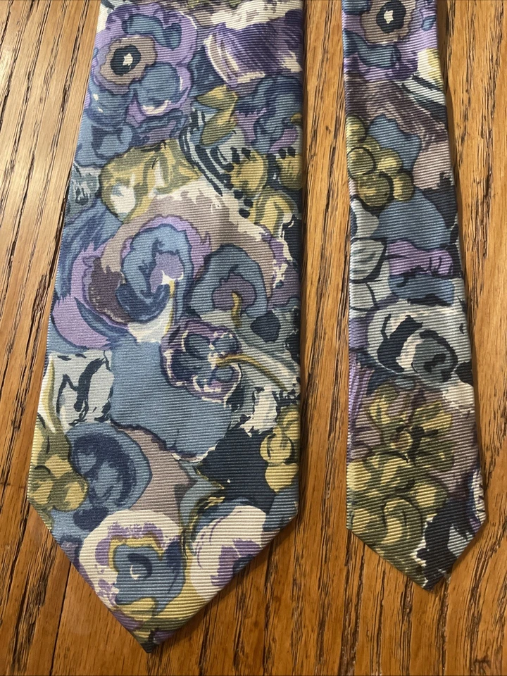 Corbata de seda floral Liberty vintage usada en excelente estado para hombre hecha en Japón Foto 4 de 4