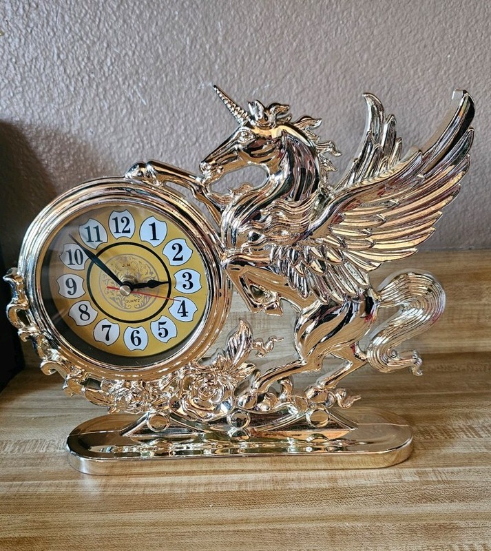 Vintage J.H. Gould & Co Gold Tone Molded Pegasus Unicorn Shelf Mantel Clock Rare