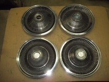 1970 70 Buick Riviera Hubcap Rim Wheel Cover Hub Cap 15 Oem Used 1033 Fin Type