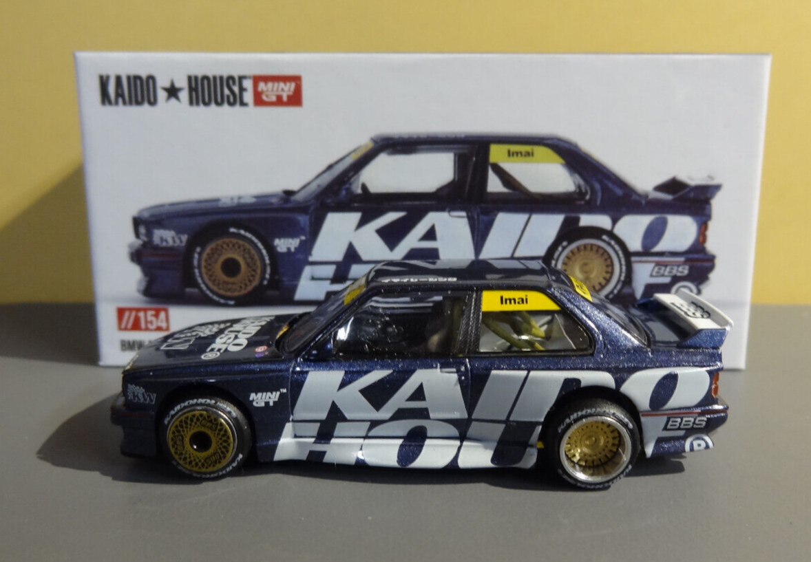 KAIDO HOUSE x MINI GT BMW M3 (E30) KAIDO WORKS V1 - DARK KAIDO HOUSE x MINI GT BMW M3 (E30) KAIDO WORKS V1 - DARK