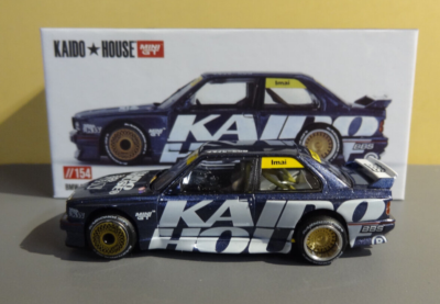 KAIDO HOUSE x MINI GT BMW M3 (E30) KAIDO WORKS V1 - DARK BLUE