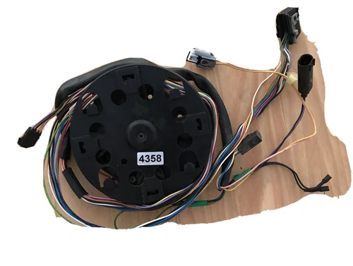 BMW E53 X5 00-06 OEM RIGHT SIDE POWER FOLDING SENSOR MIRROR MOTOR