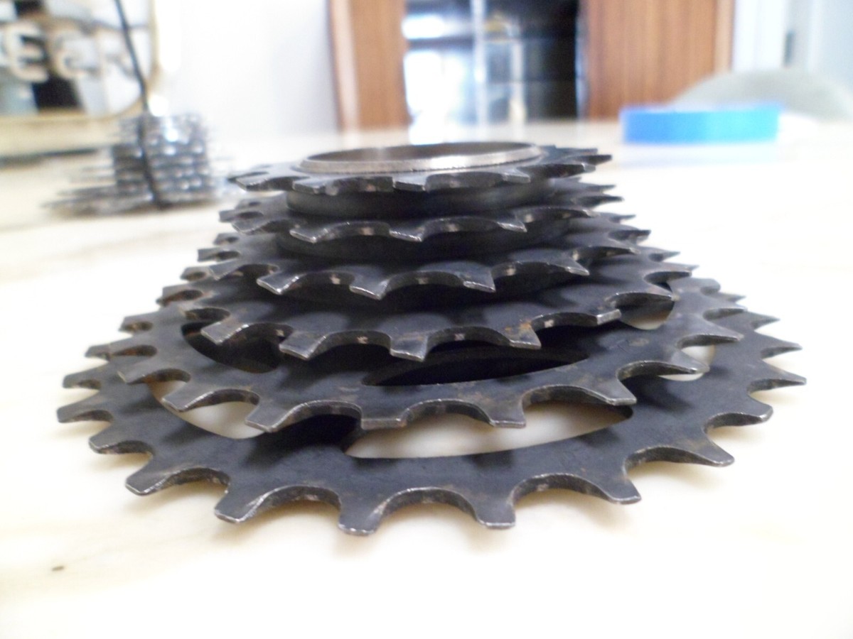 Vintage Shimano MF-Z012 6 Speed Freewheel 14-28 Tooth Japan Vintage Shimano MF-Z012 6 Speed Freewheel 14-28 Tooth Japan