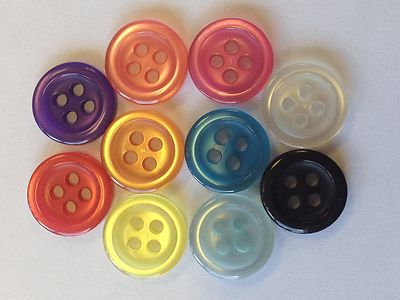 Knöpfe in buntem Perleffekt 22 Ligne / 14 mm Farbvarianten