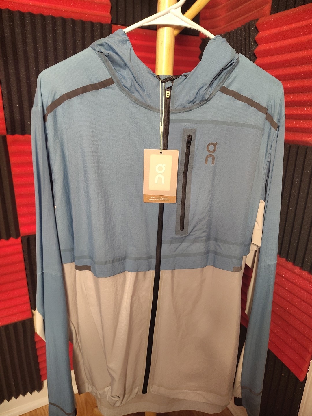 ON Cloud (QN) Windbreaker Weather Jacket Men's XL Niagara/Glacier