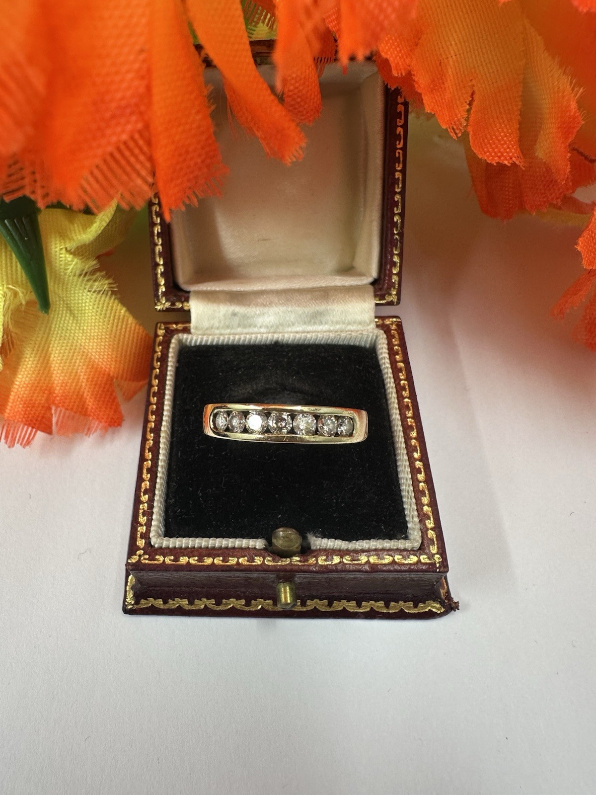 Pretty 9ct 0.50ct Chanel Set Diamond Band. Size P
