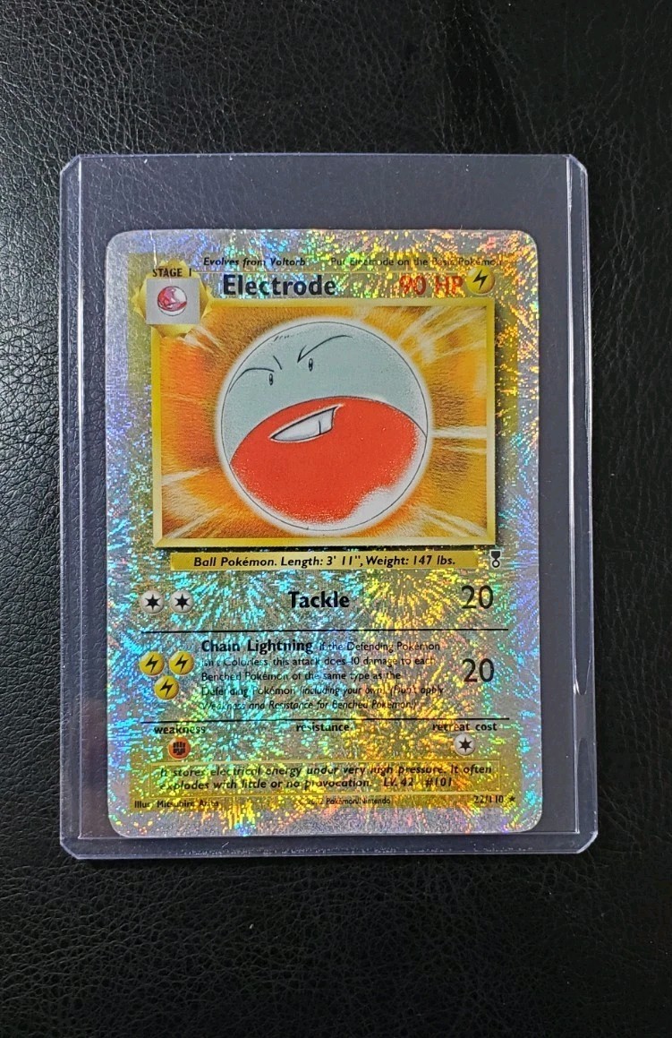 Pokemon Card - 02' Legendary Collection - Electrode Reverse Holo-Card 22/110