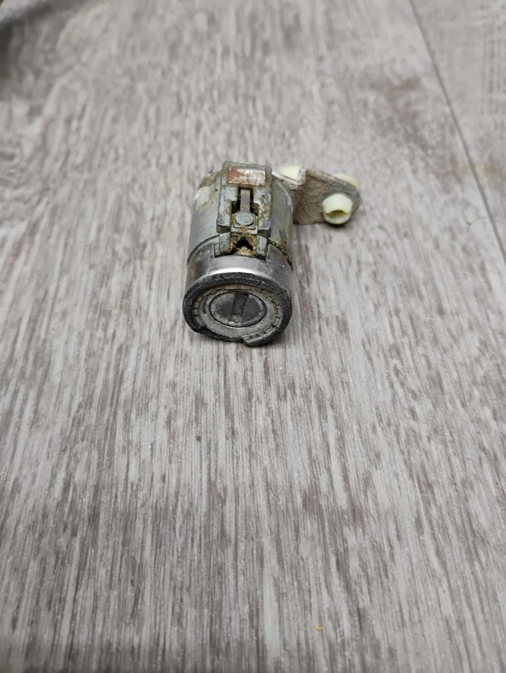 Kit de bloqueo de carcasa interruptor de encendido Chevy S10 1998-1999 2 llaves cerradura de puerta OEM Blazer Foto 3 de 4