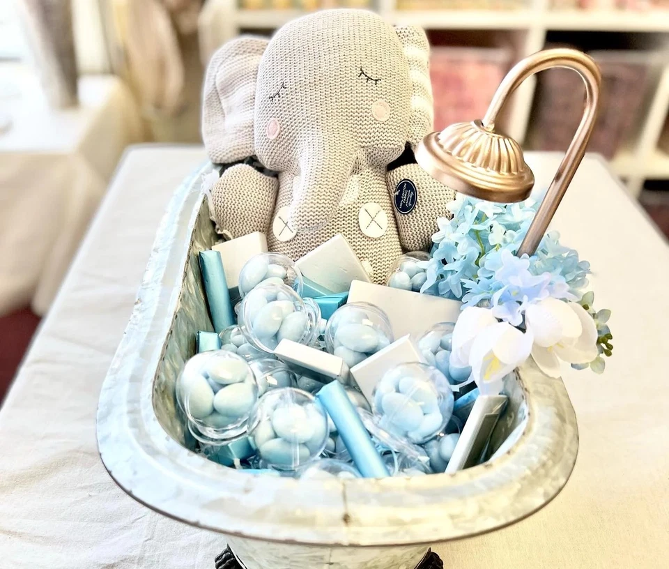 Welcome Baby Gift, Candy Box, Baby shower Gift, Custom Gift Box - Image 3 of 3