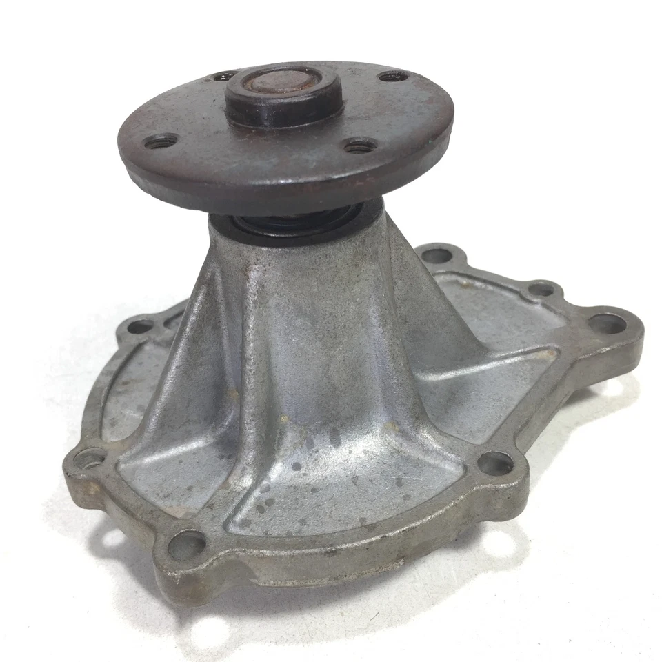 Bomba de agua GMB para Datsun 720 610 620 510 520 Silvia S110 NOS Foto 3 de 4