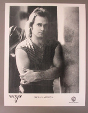 Van Halen black & white 8 X 10 glossy promo photo Michael Anthony  !