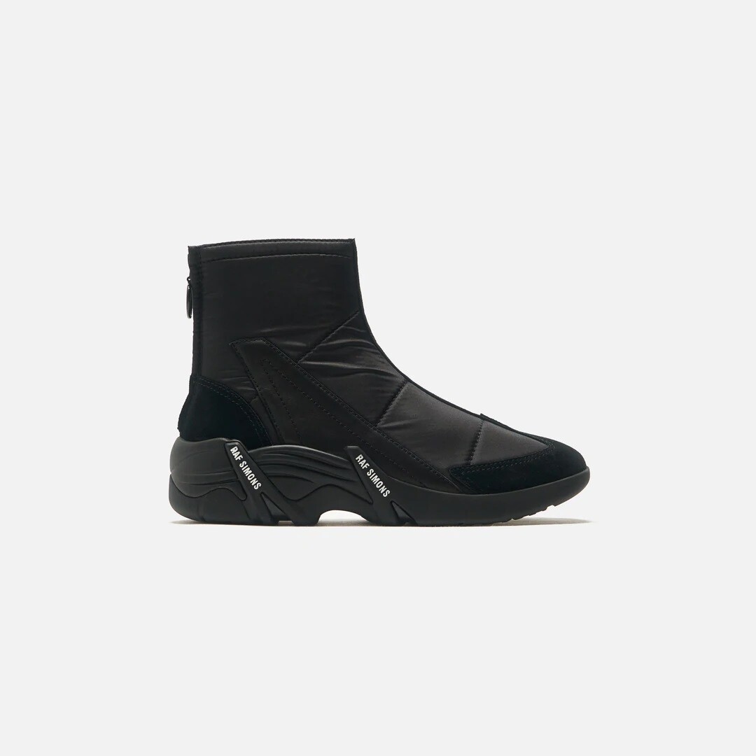 Raf Simons Cylon-22 Sneakers in Black, size 41 - BNWB, RRP £405