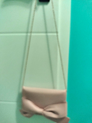Accessorize Damen Umhängetasche/Clutch klein rosa Kunstleder Schleife RV