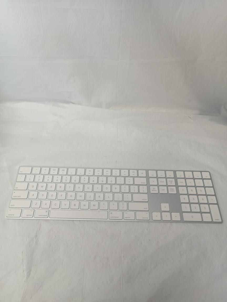 APPLE MAGIC KEYBOARD A1843 (P23009401) | eBay