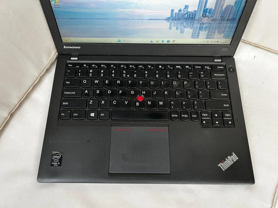 Lenovo ThinkPad X240 · i5-4300U · 8GB · 256GB, foto 4 di 5