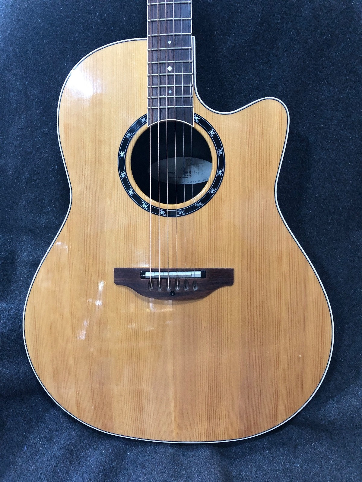 Ovation 1771 LX Pro Series (Cutaway)